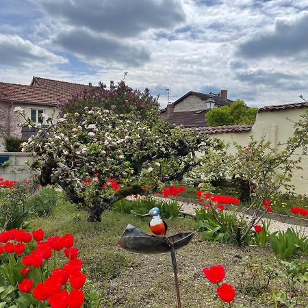 ホテル Gite L'Entre 2, 7Personnes A Colombey Proche De Nigloland エクステリア 写真